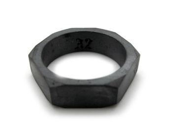    "Black Nut" AZR-077