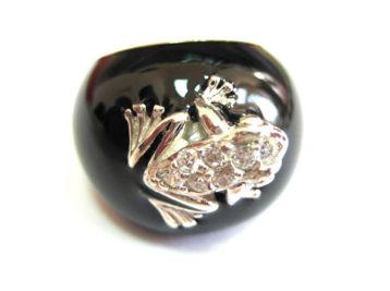 Кольцо "Black frog" из серебра BRR-001