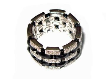 Кольцо серебряное с эмалью LSR-48009024